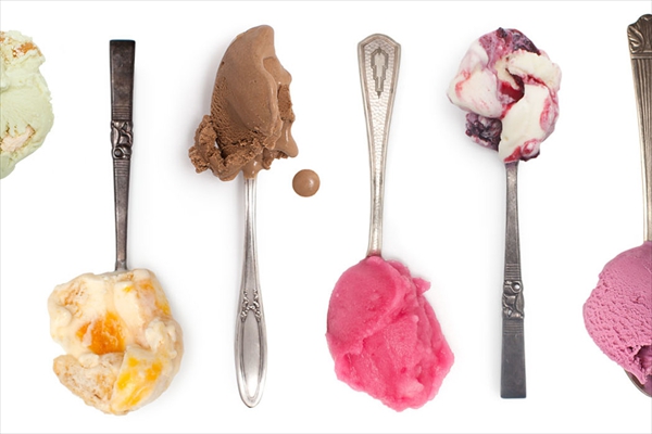 Spoon_Mock_Up-1050x700